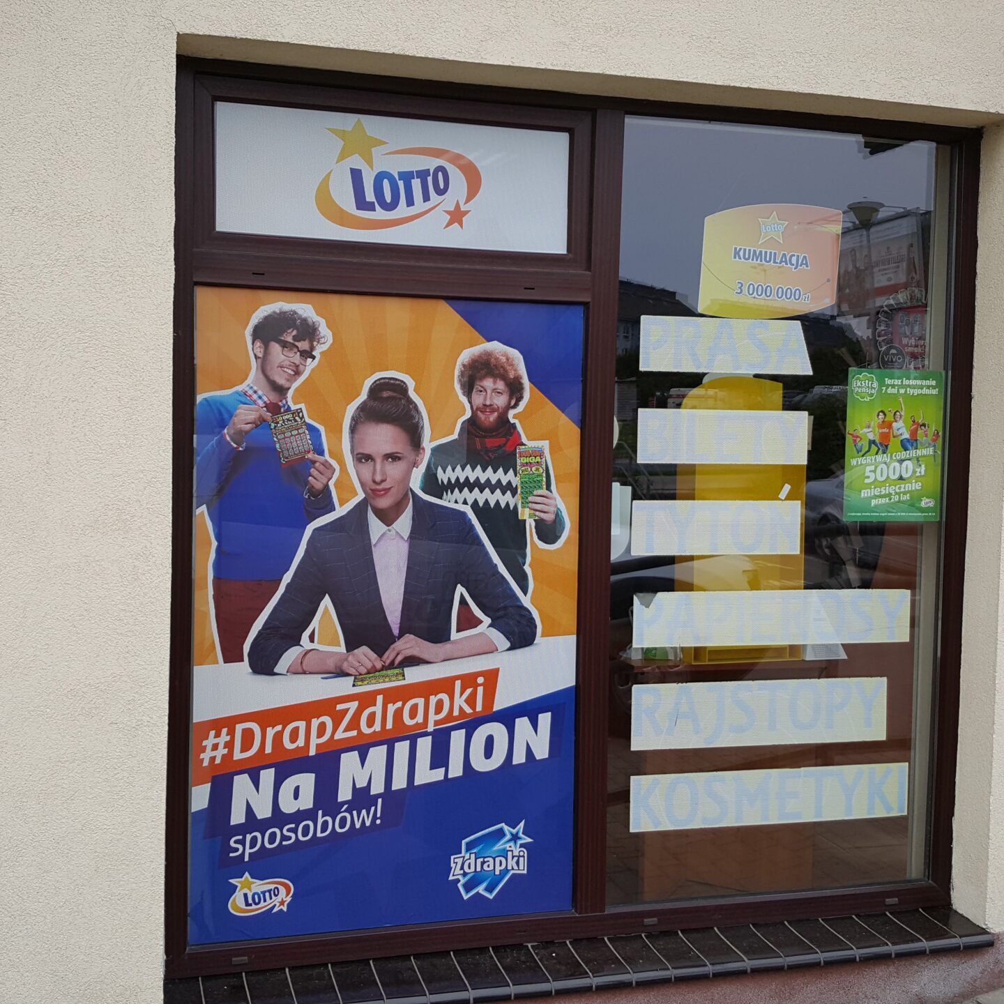 demontaż usuwanie starych reklam i montaż nowych reklam dla lotto, agencja reklamowa krantom.PL zachodniopomorskie Świnoujście Mielno Kołobrzeg Międzyzdroje Choszczno Pełczyce Gryfice Gryfino