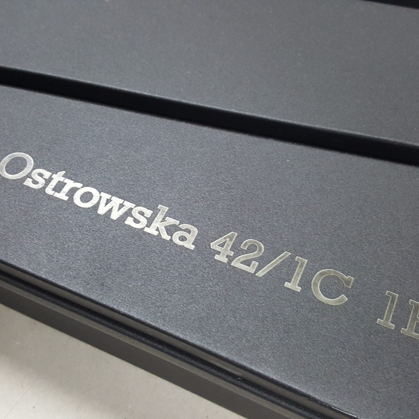 grawerowanie laserem co2 agencja reklamowa Szczecin krantom.pl
