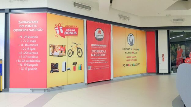 oklejanie galerii handlowych Auchan krantom Szczecin oklejanie galerii handlowych krantom Szczecin